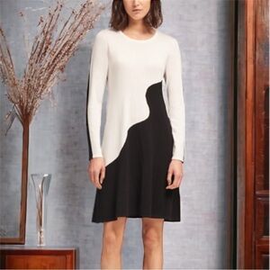 𝅺NWT $139 DKNY Black/Cream Sweater Dress Color Block Long Sleeve Sz S
